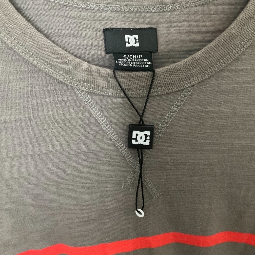 Men’s DC Striped Tee Shirt - Picture 2 of 5